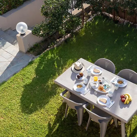 Elio C 1Bdr Apt With Garden 1 Min From The Beach By Hospi Candia Esterno foto