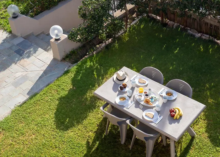 Elio C 1Bdr Apt With Garden 1 Min From The Beach By Hospi