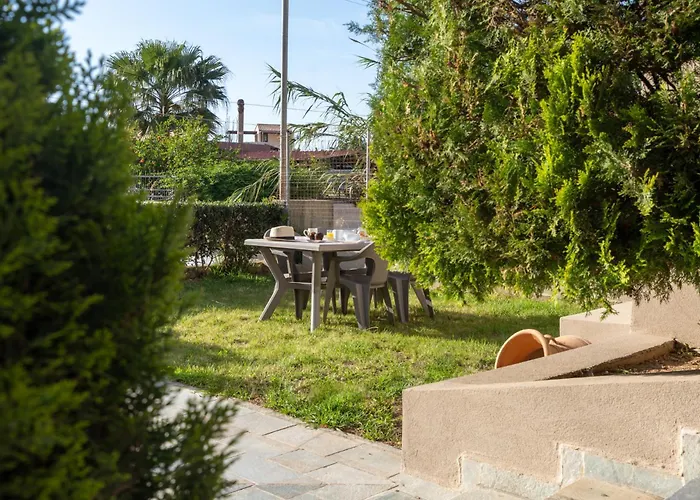 Elio C 1Bdr Apt With Garden 1 Min From The Beach By Hospi