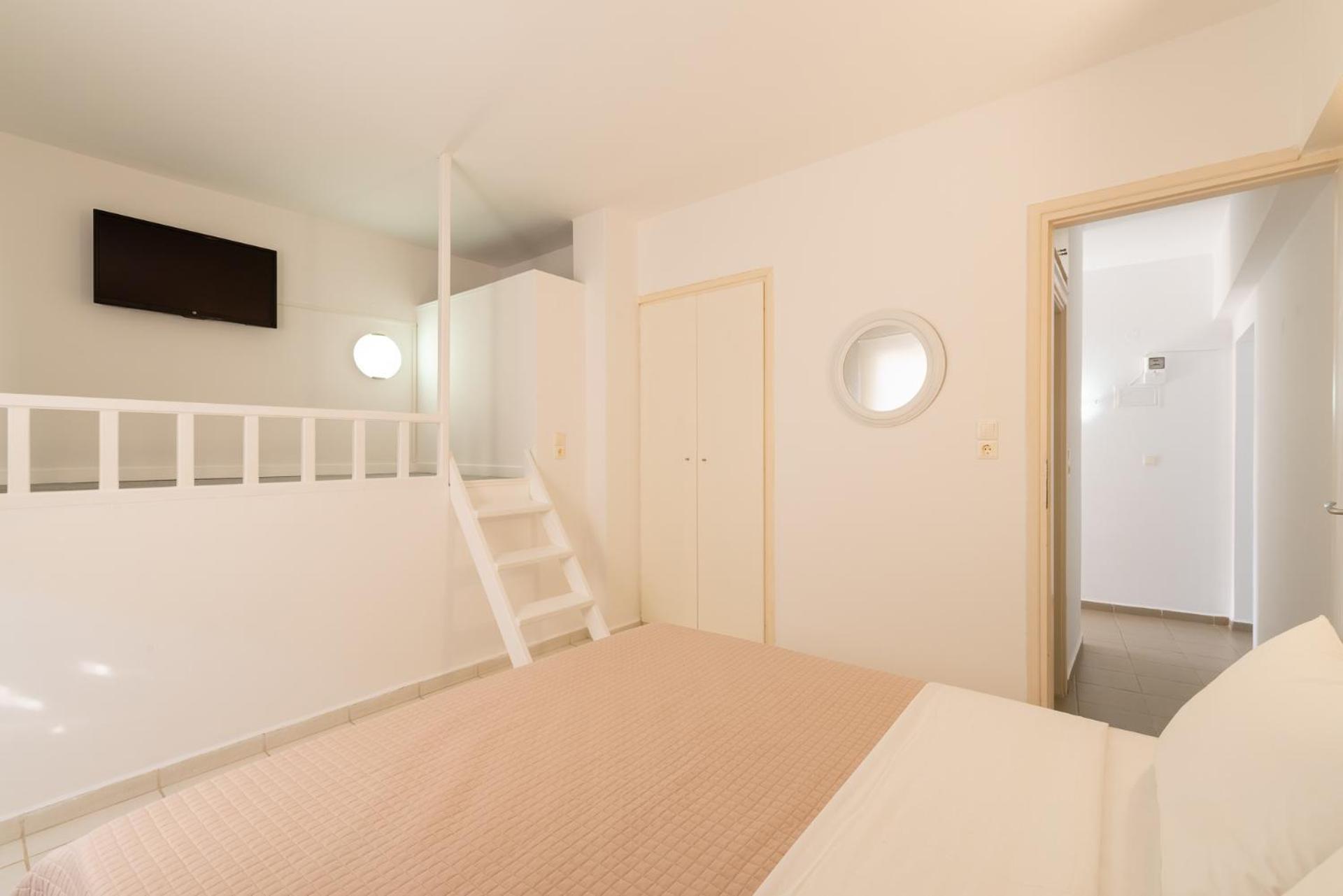 Elio C 1bdr With Garden 1 Min From The By Hospi Apartment *