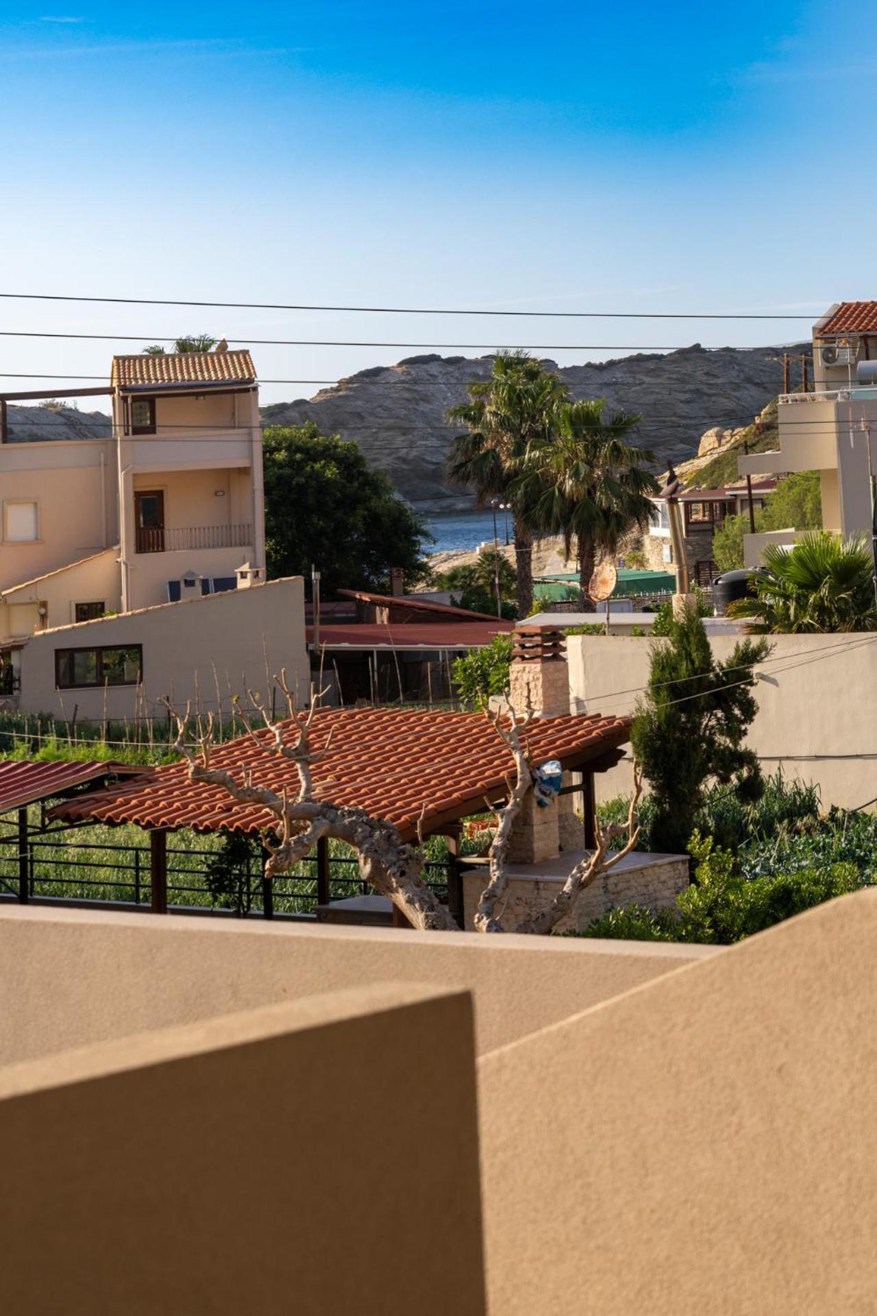 Elio C 1bdr With Garden 1 Min From The By Hospi * Heraklion (Crete)